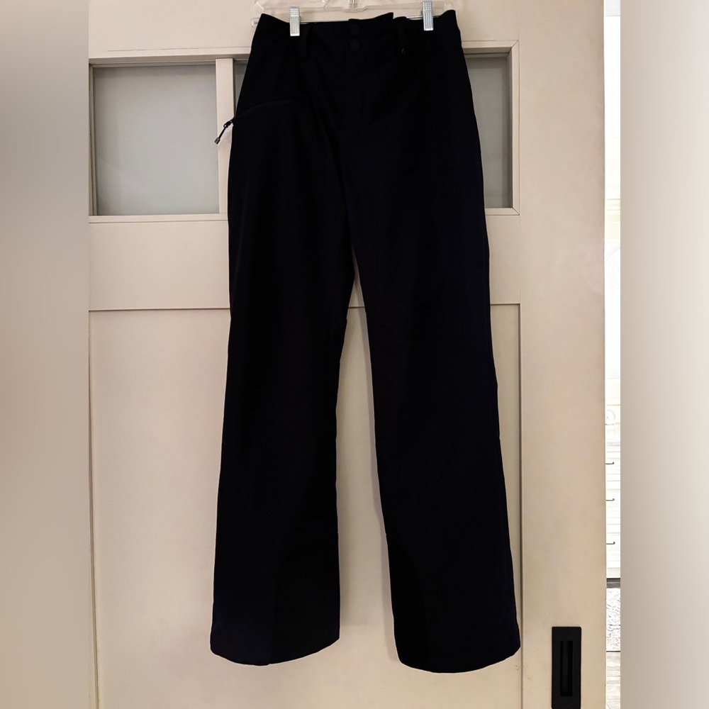 Women’s Obermeyer Ski/Snowboard pants, waterproof, black size 12